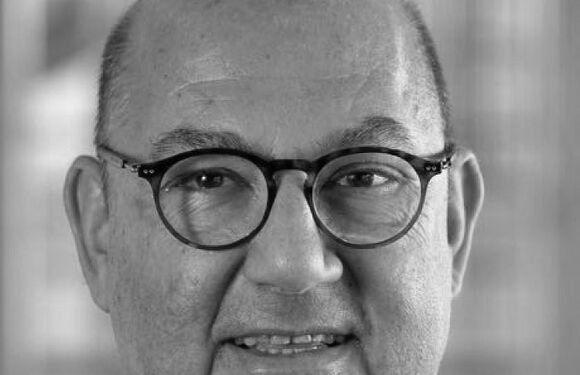 Aksel Siva BW
