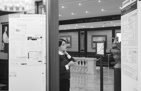 Poster viewing 4