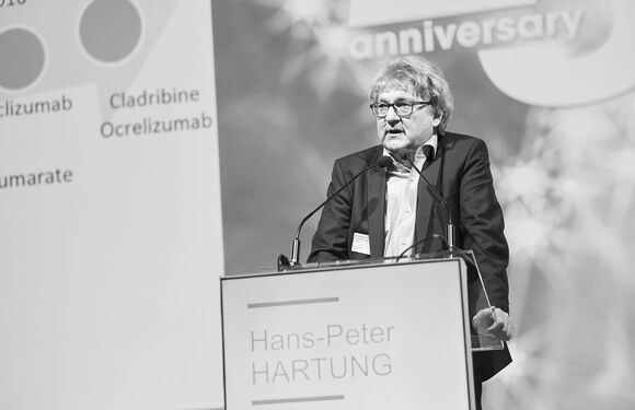 Faculty_Hartung_100460